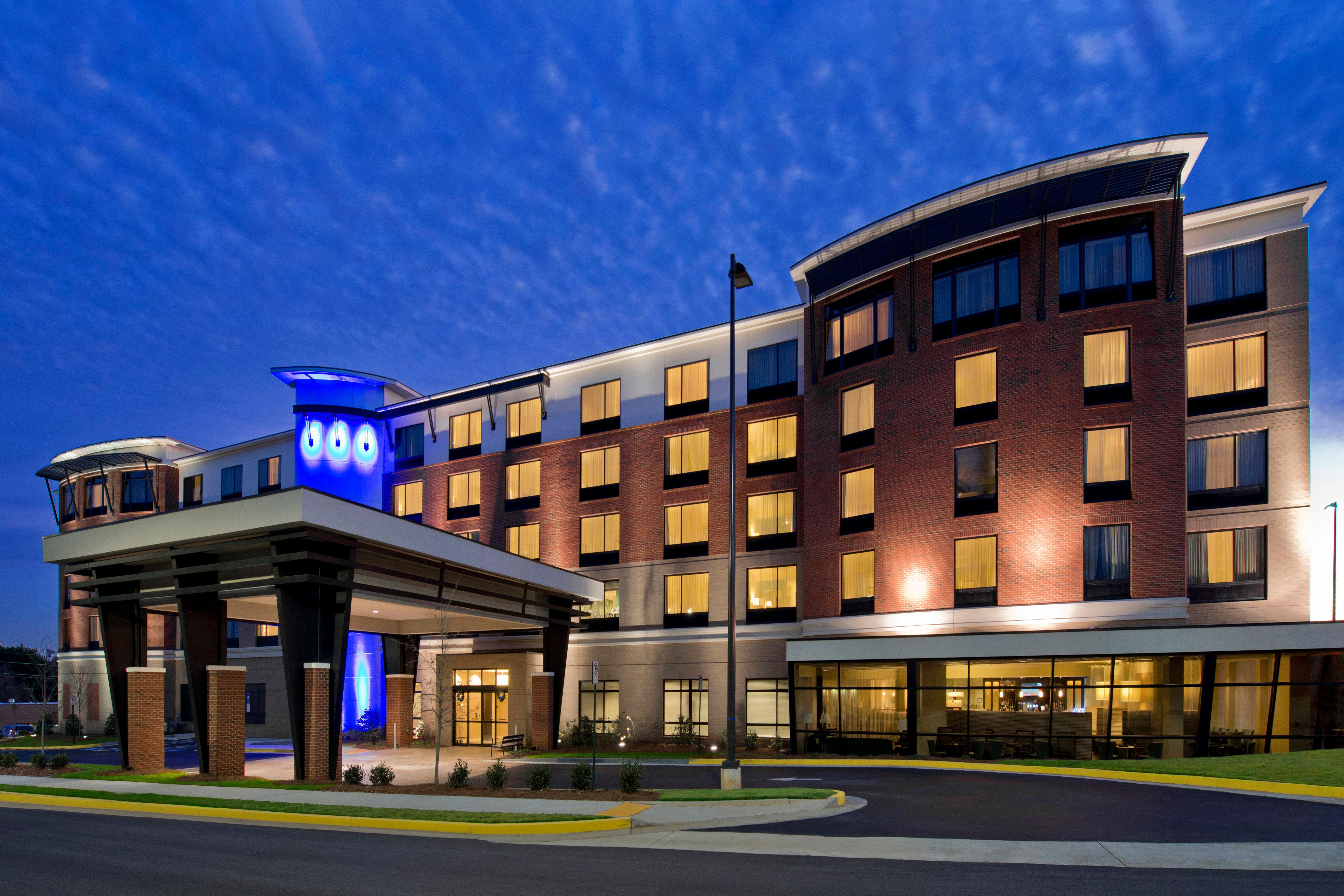 Hotel Indigo Atlanta Airport College Park By Ihg Exterior foto